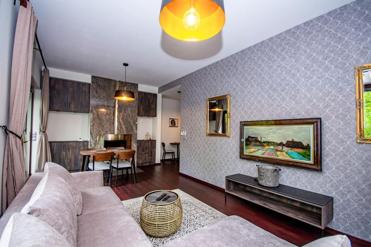 Inpoint 2-Bedrooms Apartment With Private Garden And Free Parking Krasków Exterior foto